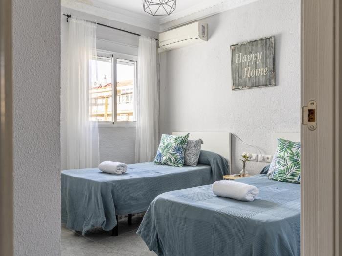 Pureza Dreams De Sevilla Oasis En Triana Exterior photo